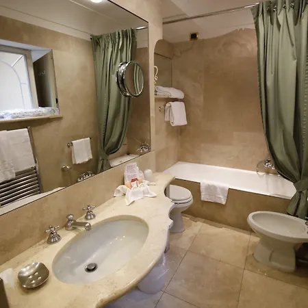 Hotel Sant' Anna 3*
