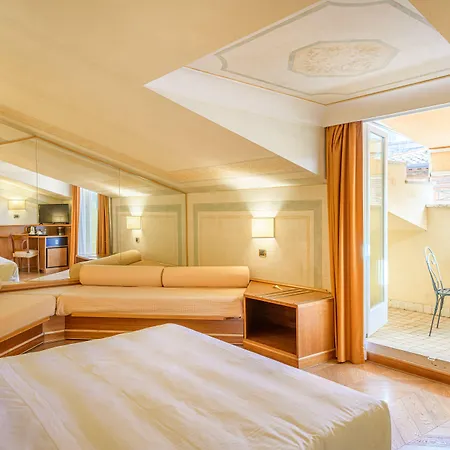 Hotel Sant' Anna 3*